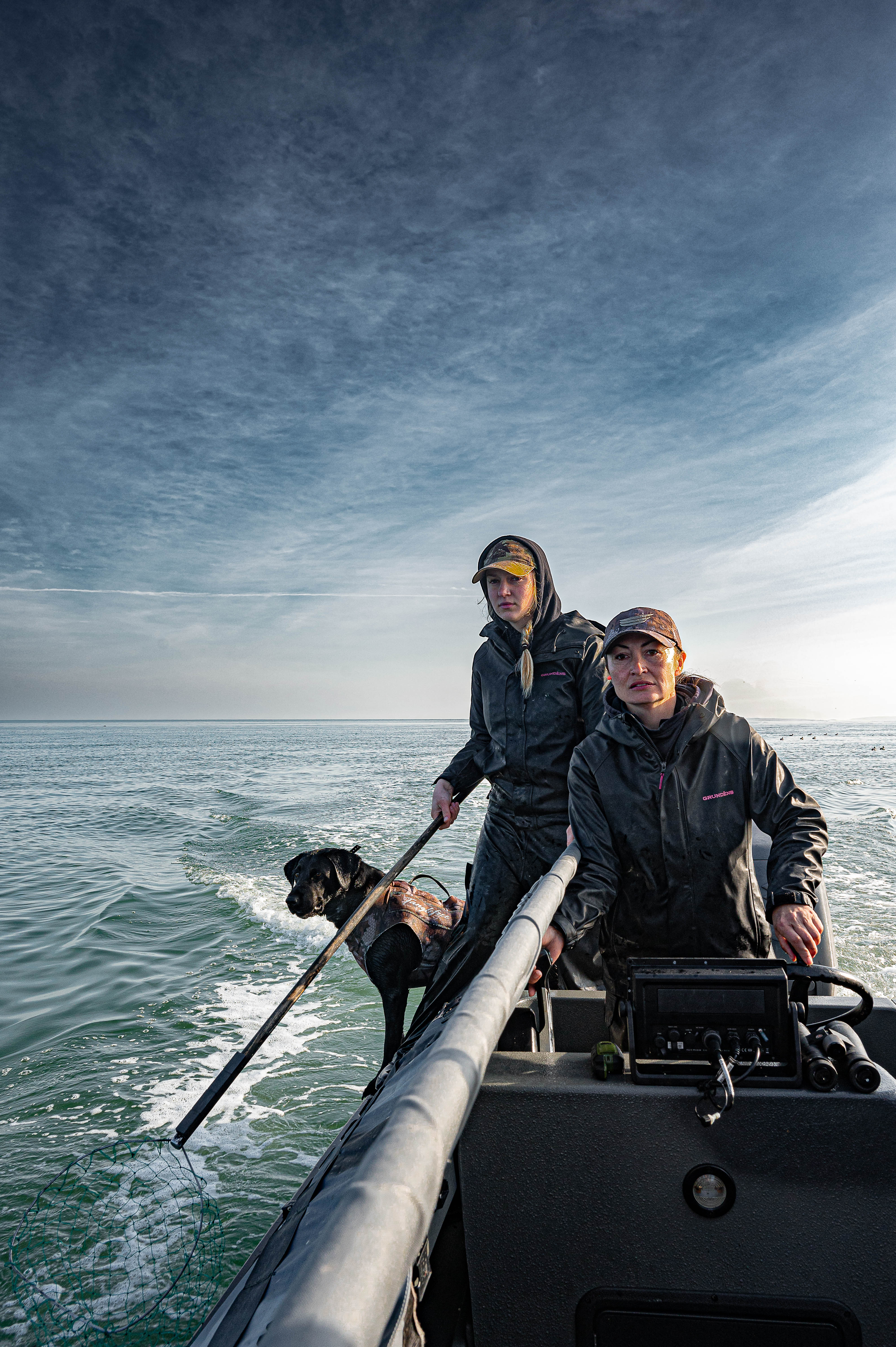 crew dog boat